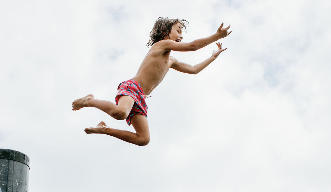 Learn why swim trunks with compression liner are the best option for kids
