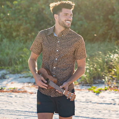 What's the best way to match shirts with swim trunks?